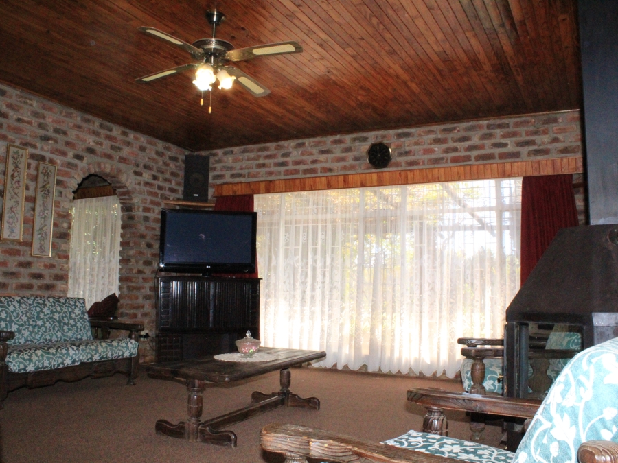 3 Bedroom Property for Sale in Potchefstroom Rural North West